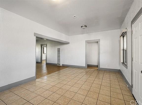 5th image of 480 W 14th St