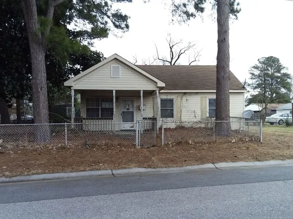 3001 Elbyrne Dr, Chesapeake, VA 23325