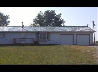 9809 T Rd, Hoyt, KS 66440