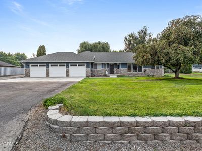 1906 S 44th Ave, Yakima, WA, 98903