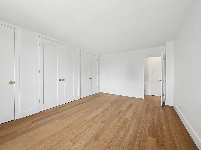 501 E 87th St #18A — Photo 10