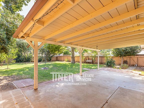 4th image of 2364 Santa Anita Dr