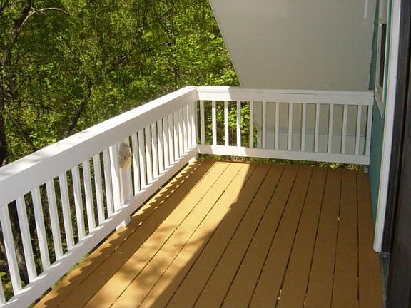 3rd Floor Deck off bedroom