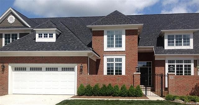 1st image of 702 Seabiscuit Dr #1