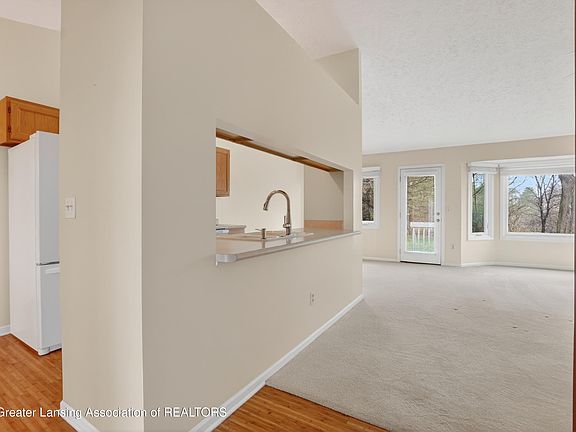4th image of 3958 Sun Rapids Dr