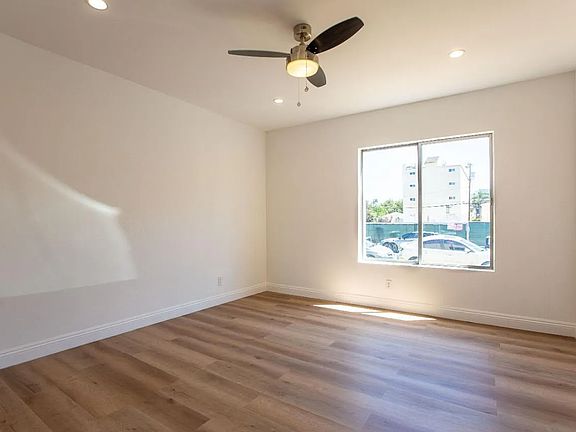 5th image of 611 6th Ave #611