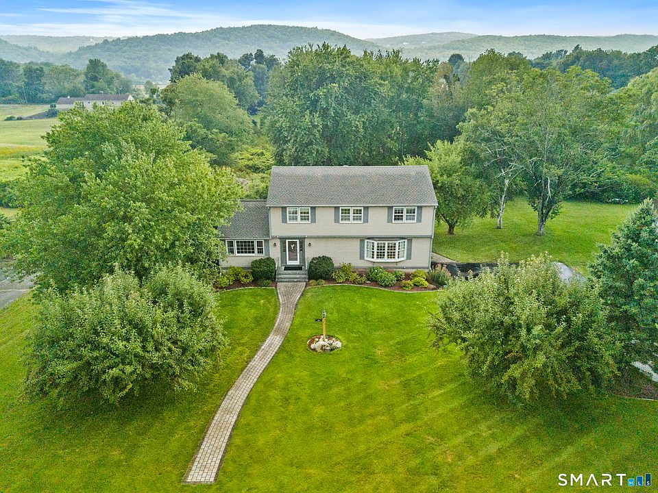1st image of 21 Watson Drive