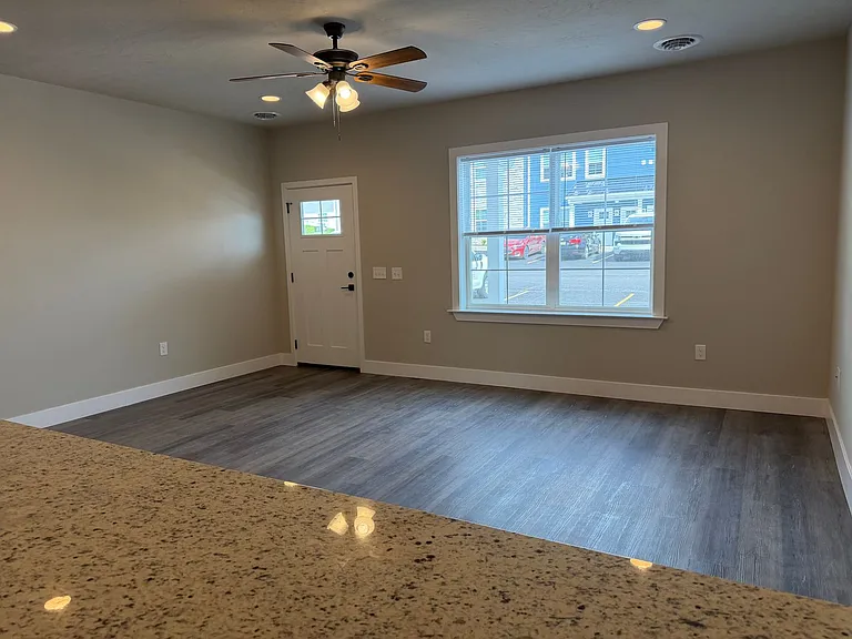 Salem Run Apartments Phase 2 — Photo 128