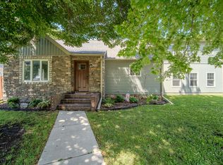 208 SE 2nd St, Ogden, IA 50212