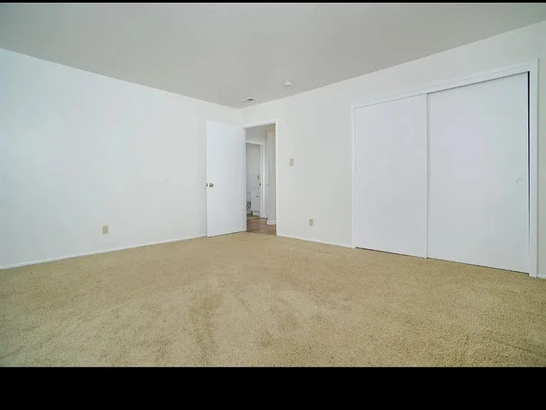 3812 El Camino Ave #3812 — Photo 8
