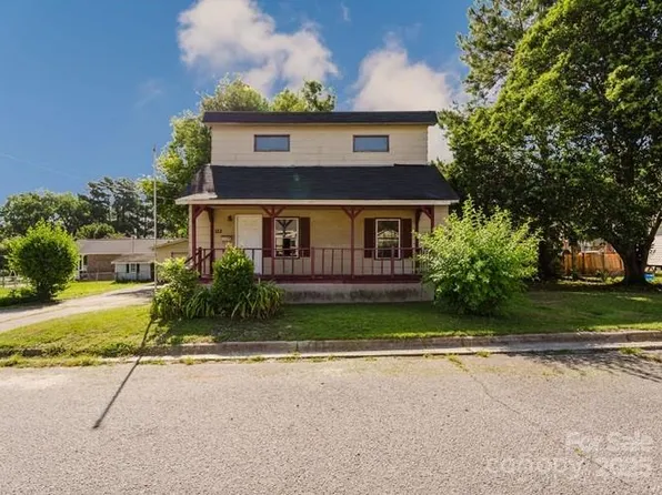 122 Orange St, Lumberton, NC 28358