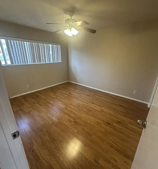 1461 S Canfield Ave — Photo 17