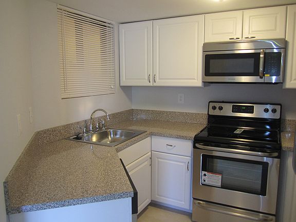 3rd image of 8205 SW 152nd Ave #F-312