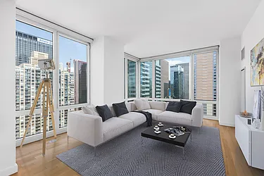 247 West 46th Street, #3305