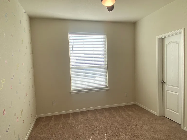 2220 Chia Ct — Photo 15