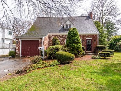 150 Fair Oaks Park, Needham, MA, 02492