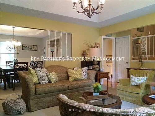 2147 E 152nd St — Photo 5