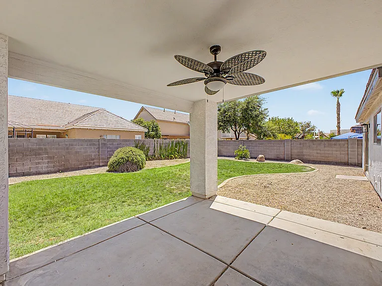 2423 E Winged Foot Dr — Photo 22