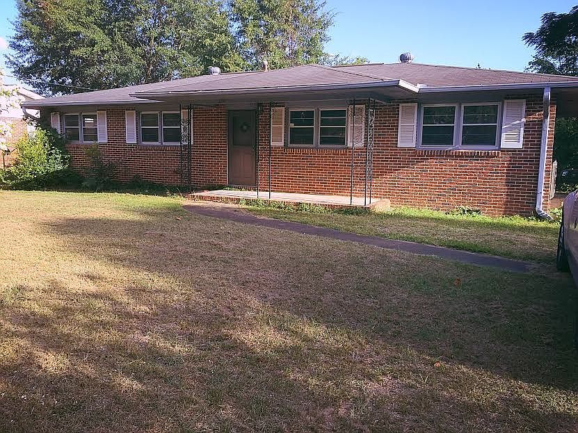 1st image of 128 Sonja Dr