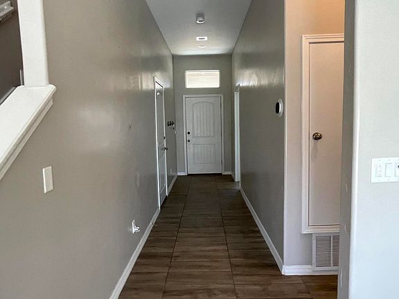 5th image of 14720 Tierra Escape Ave