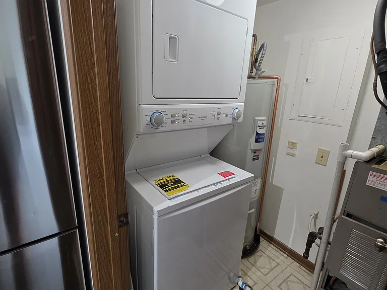 1751 Sleepy Hollow Ct #7 — Photo 15