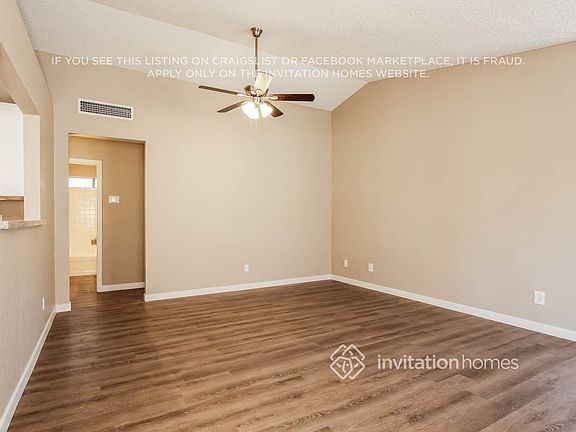 3rd image of 3108 E Siesta Ln
