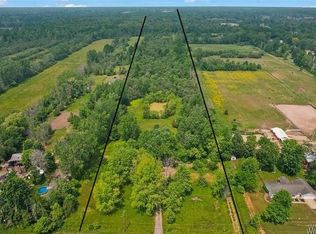 8660 Wolcott Rd, Clarence Center, NY 14032