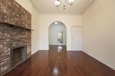 Rented by Space Marketing Shop