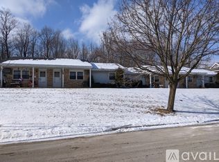 1061 Mineral Springs Dr, Pt Washington, WI 53074