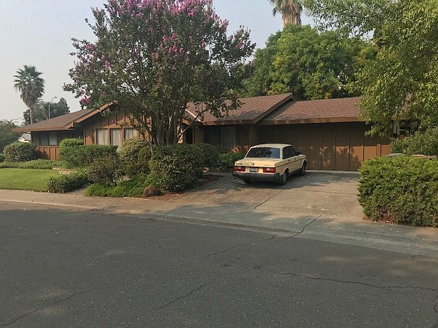 1st image of 533 Jerome St
