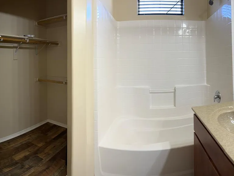 22125 N 29th Ave #123 — Photo 12