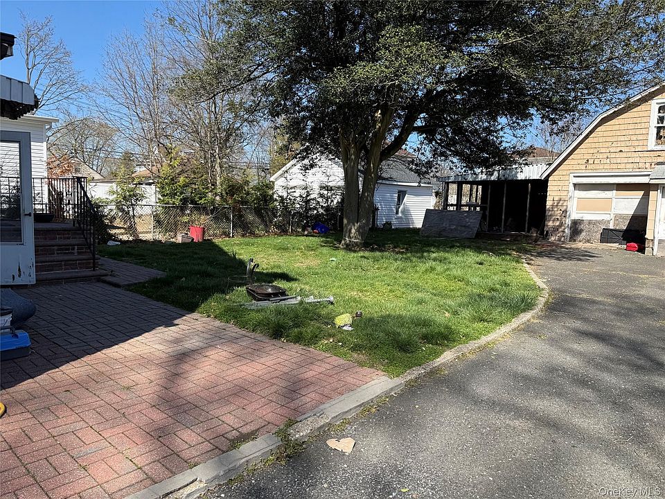 2nd image of 50 CHARLES Street
