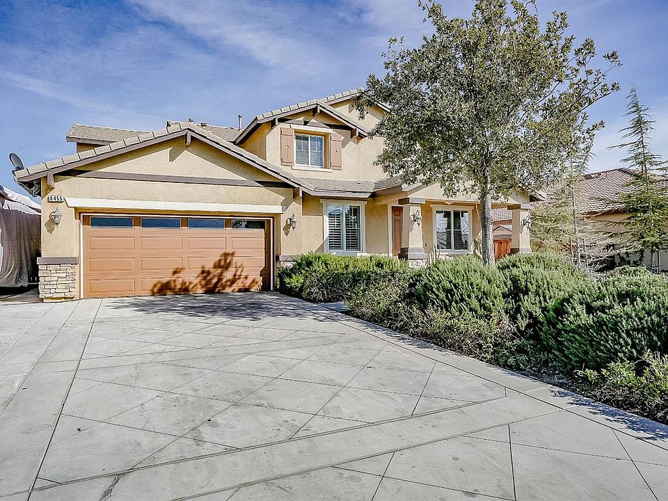 1st image of 8455 Hoover Ct