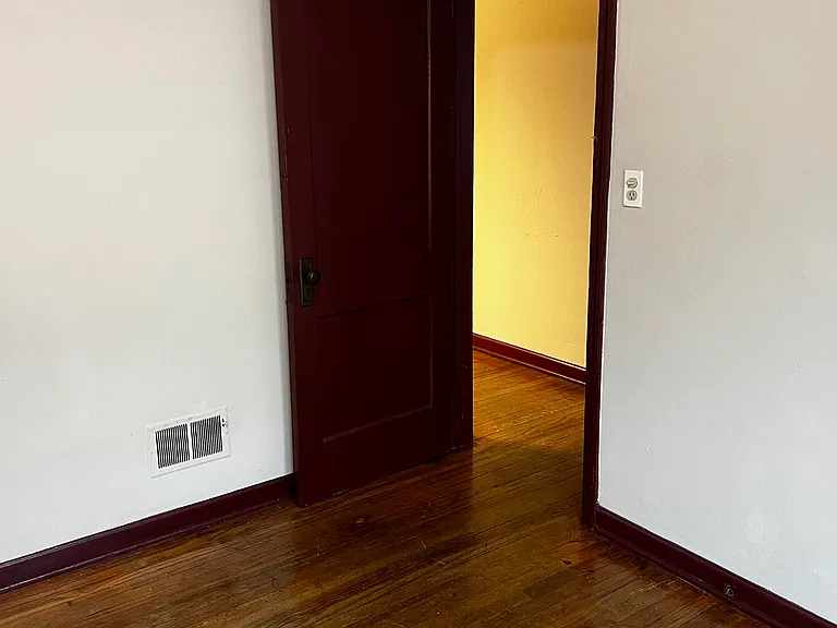 1303 Brookside Ave #1 — Photo 6