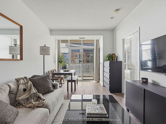 4th image of 75 Liberty St #2207