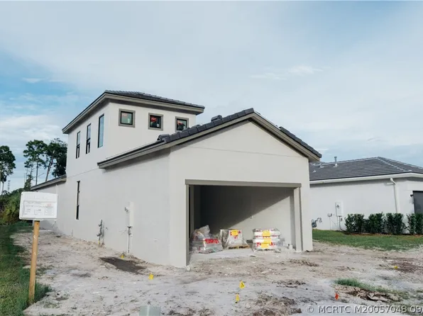 431 SE Via Sangro Port St, Pt Saint Lucie, FL 34952