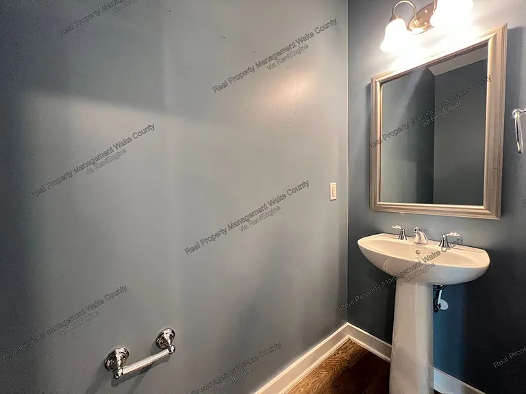 445 Rally Point Pl — Photo 15
