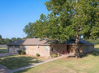 26 Michael Dr, Ponca City, OK 74604