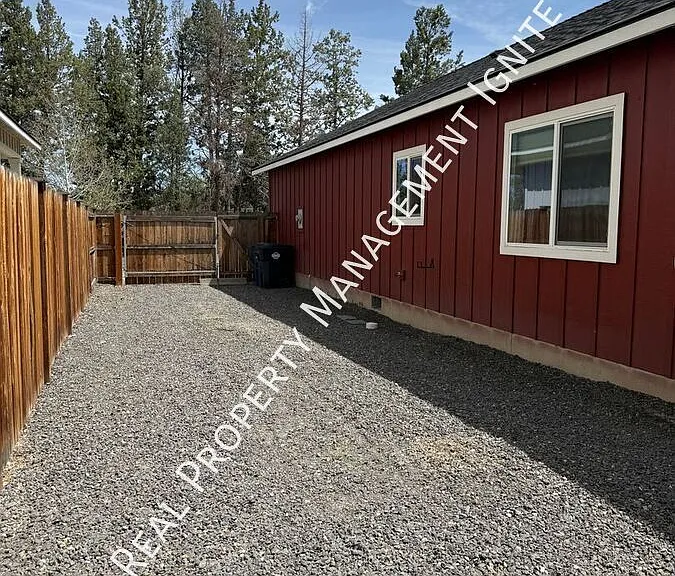 64625 Wood Ave — Photo 15
