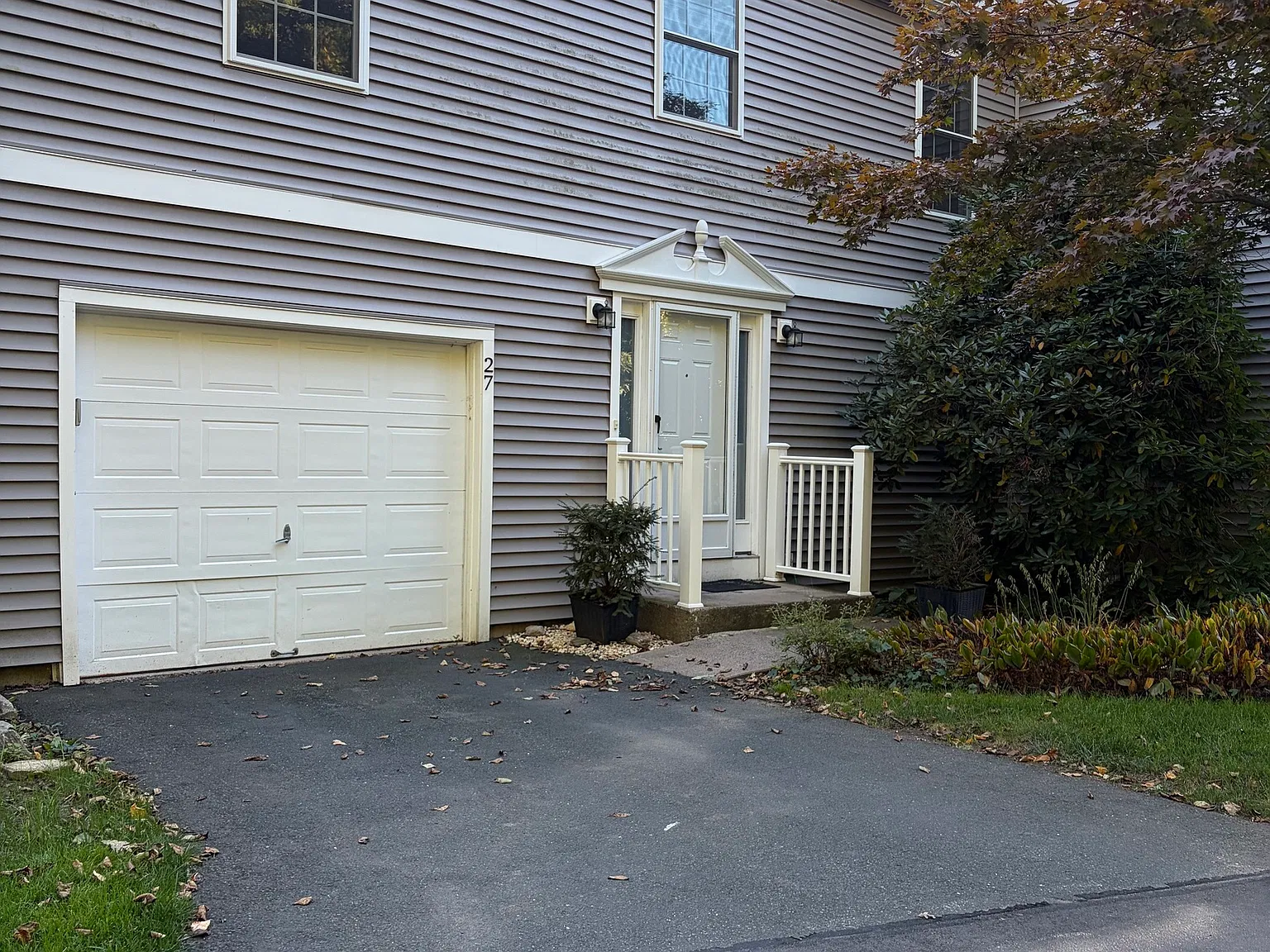 2 bed, 2.5 bath, 1488 sqft, $3,200 — Photo 1
