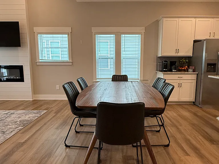 2093 Firelight Way — Photo 4