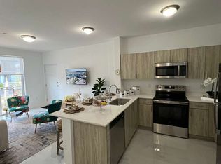 920 SW 72nd Ave #B, Miami, FL 33144