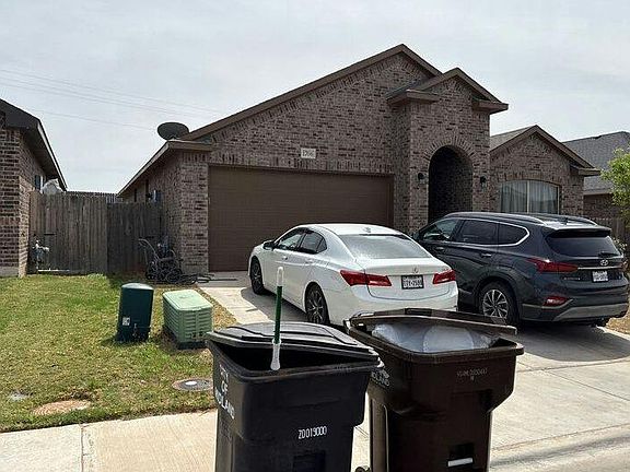 3rd image of 1706 Pavilion Pkwy