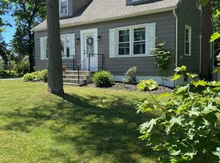 43 Oregon Ave, Rensselaer, NY 12144