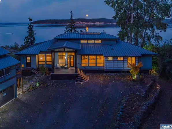 96 Forrest Rd, Sequim, WA 98382