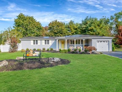 19 Fraternity Lane, Stony Brook, NY, 11790