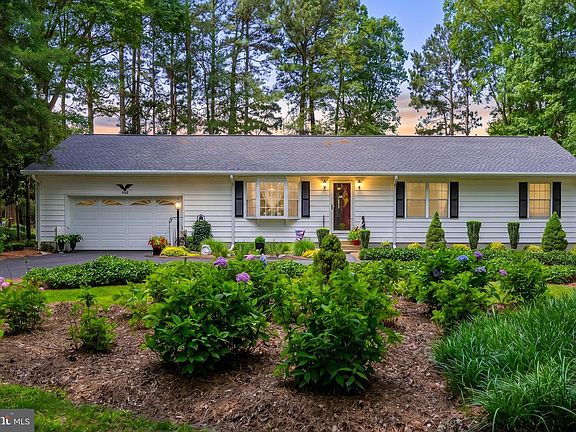 2nd image of 6446 Ayres Lane Rd