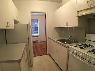 Rented by Kew Forest Realty Inc