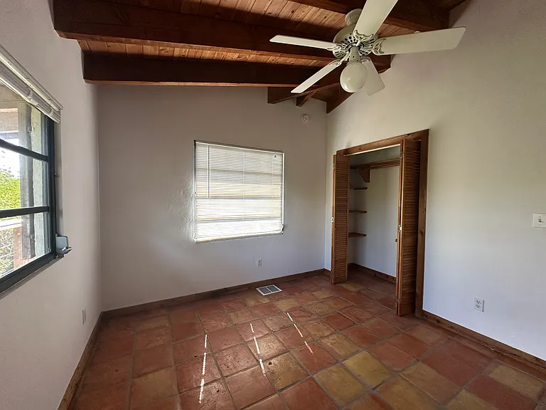 529 W Shore Dr — Photo 21