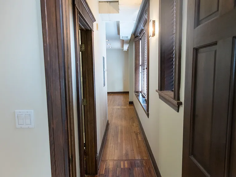 223 Pine St — Photo 34